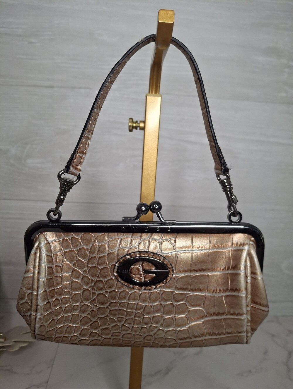 GUESS Vintage Metallic Croc Embossed Kiss Lock Mini Bag Like New